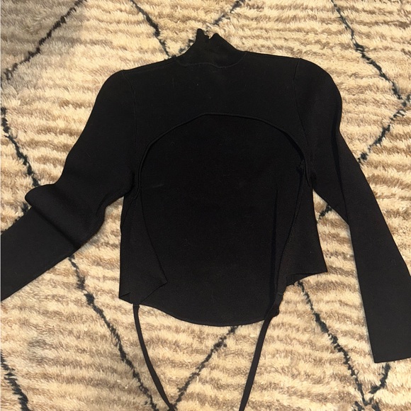 Zara open back mock neck top - Picture 3 of 4
